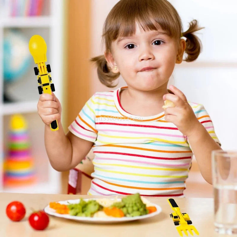 Kreatives Essbesteckset für Kinder